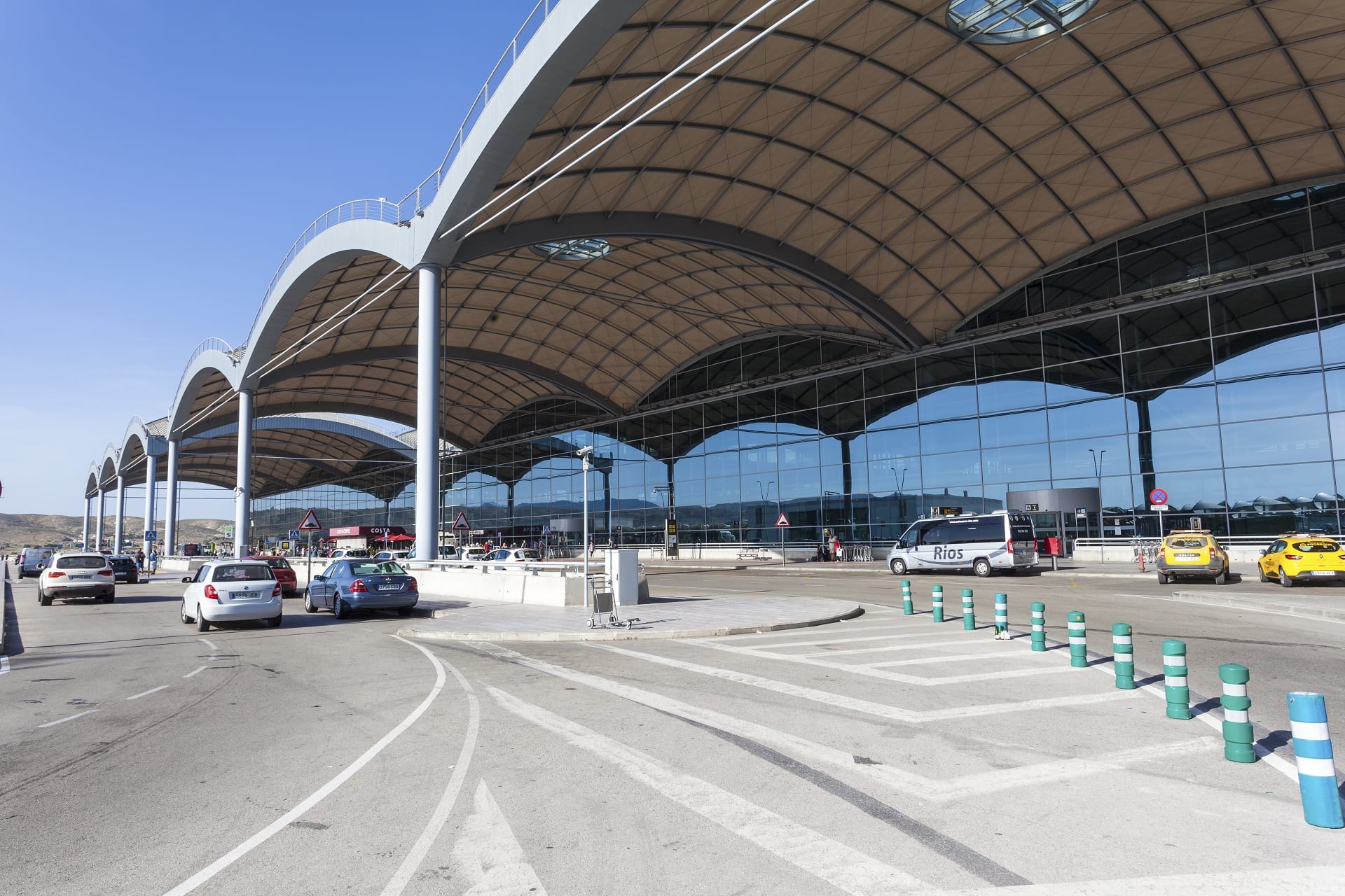 vliegveld Alicante verhuurbemiddeling costa blanca